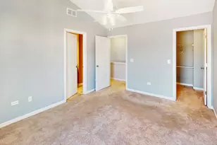 204 Dorset Ave, Oswego, IL 60543 - Photo 9