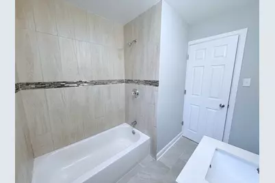 2658 W 83rd Street, Chicago, IL 60652 - Photo 13