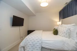 1120 W Oakdale Ave, Chicago, IL 60657 - Photo 15