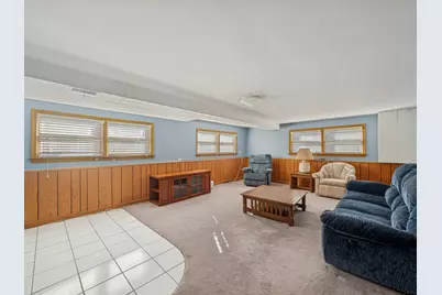 1215 W Sigwalt Street, Arlington Heights, IL 60005 - Photo 15