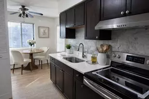 6250 N Kenmore Ave, Chicago, IL 60660 - Photo 5