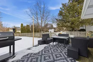 29W200 Forest Ave, West Chicago, IL 60185 - Photo 31