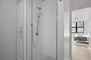 55 W Delaware Pl, Chicago, IL 60610 - Photo 13