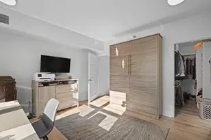 55 W Delaware Pl, Chicago, IL 60610 - Photo 15