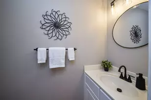 1238 Alexandria Ct, Geneva, IL 60134 - Photo 9