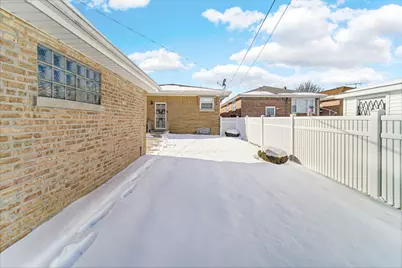 8129 S Sacramento Avenue, Chicago, IL 60652 - Photo 21