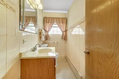 8129 S Sacramento Avenue, Chicago, IL 60652 - Photo 11