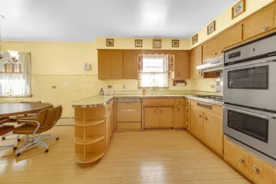 8129 S Sacramento Avenue, Chicago, IL 60652 - Photo 9