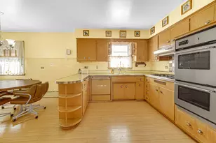 8129 S Sacramento Ave, Chicago, IL 60652 - Photo 9