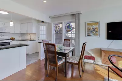 8428 McCormick Boulevard, Skokie, IL 60076 - Photo 11