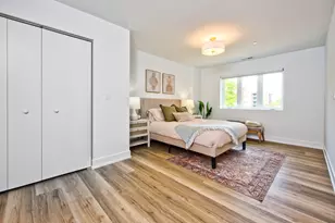 9396 Landings Ln, Des Plaines, IL 60016 - Photo 15