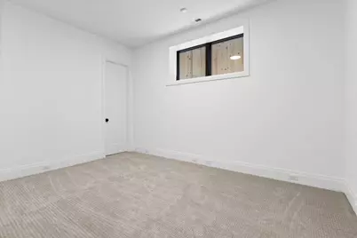 3846 N Bell Avenue, Chicago, IL 60618 - Photo 29