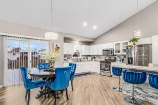 1811 Cumberland Dr, Plainfield, IL 60586 - Photo 3