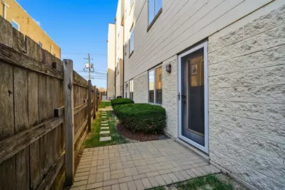 1808 S Michigan Avenue #7, Chicago, IL 60616 - Photo 15