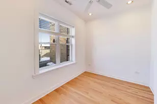 5253 N Rockwell St, Chicago, IL 60625 - Photo 13