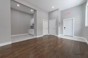 3044 W Irving Park Rd, Chicago, IL 60618 - Photo 5