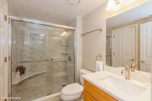 511 Aurora Ave, Naperville, IL 60540 - Photo 11