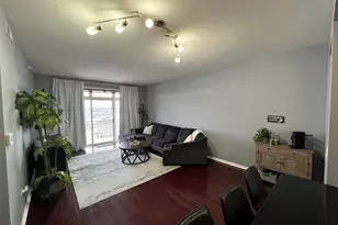 390 S Western Ave, Des Plaines, IL 60016 - Photo 13