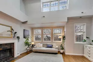 2852 N Damen Ave, Chicago, IL 60618 - Photo 3