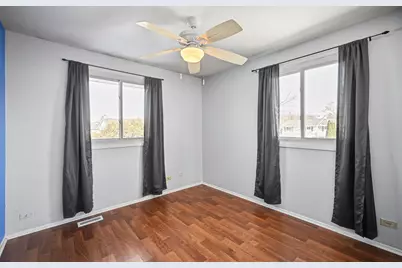 1678 Groton Court #1678, Wheaton, IL 60189 - Photo 19