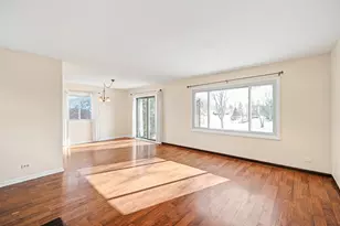 1678 Groton Ct, Wheaton, IL 60189 - Photo 7