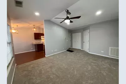 1313 N Red Oak Circle #4, Round Lake Beach, IL 60073 - Photo 15