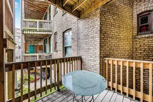 1254 W Thorndale Ave, Chicago, IL 60660 - Photo 15