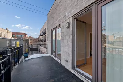 1614 W Augusta Boulevard #3, Chicago, IL 60622 - Photo 19