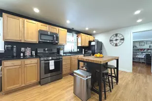 315 W Brookmont Blvd, Bradley, IL 60915 - Photo 9