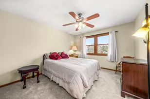 540 Parkside Dr, Elburn, IL 60119 - Photo 25