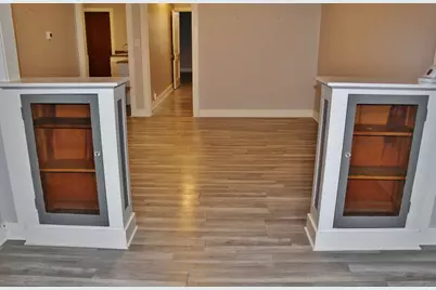 404-1/2 Liberty Street #UPSTAIRS, Morris, IL 60450 - Photo 7