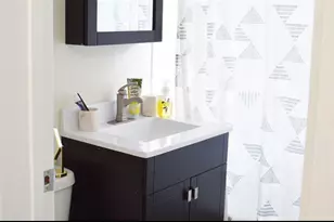 3819 N Greenview Ave, Chicago, IL 60613 - Photo 9