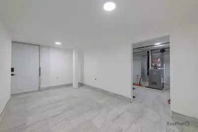 3044 W Irving Park Road #2, Chicago, IL 60618 - Photo 21