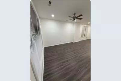 1649 W Garfield Boulevard #2, Chicago, IL 60636 - Photo 7