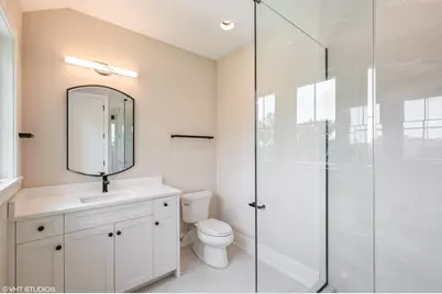 [Address not provided], Willowbrook, IL 60527 - Photo 21