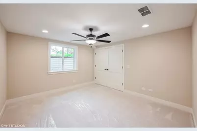 [Address not provided], Willowbrook, IL 60527 - Photo 33