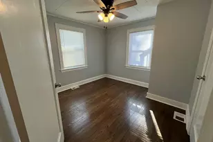 28 E 157th St, Harvey, IL 60426 - Photo 13