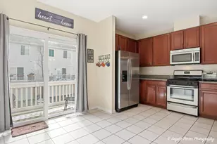 2003 Concord Dr, McHenry, IL 60050 - Photo 7