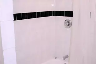 4835 W Congress Pkwy, Chicago, IL 60644 - Photo 11