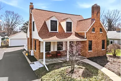 909 S Wheaton Avenue, Wheaton, IL 60189 - Photo 1