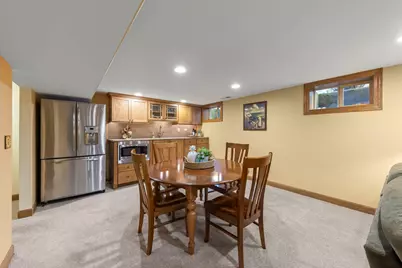 909 S Wheaton Avenue, Wheaton, IL 60189 - Photo 27