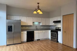 2208 Rebecca Cir, Montgomery, IL 60538 - Photo 11