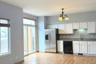 2208 Rebecca Cir, Montgomery, IL 60538 - Photo 7