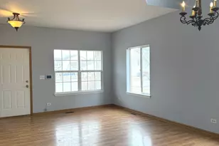 2208 Rebecca Cir, Montgomery, IL 60538 - Photo 3