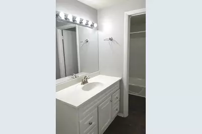 15112 Ridgeway Avenue, Midlothian, IL 60445 - Photo 7