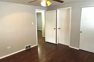 15112 Ridgeway Ave, Midlothian, IL 60445 - Photo 9