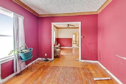 22 E 19th Place, Chicago Heights, IL 60411 - Photo 3