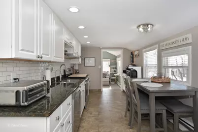 408 Jackson Street, East Dundee, IL 60118 - Photo 5