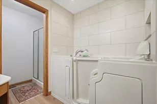 9 Spruce Ct, Bloomington, IL 61704 - Photo 21