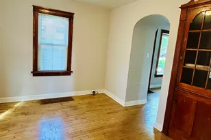 521 E 161st Pl, South Holland, IL 60473 - Photo 3